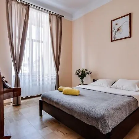 On Teatralna Street * Lviv